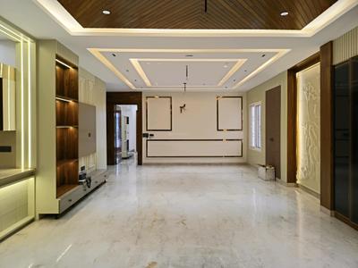 Living Room Image of 2400 Sq.ft 4 BHK Builder Floor for sale in Indirapuram Ghaziabad for Rs. 34000000