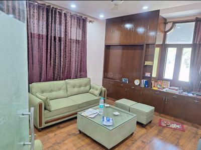 Living Room Image of 1250 Sq.ft 2 BHK Builder Floor for rent in Hauz Khas New Delhi for Rs. 90000