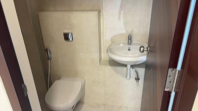 Bathroom Image of 650 Sq.ft 2 BHK Apartment / Flat for sale in Raghav Paradise, Borivali East Mumbai for Rs. 18000000