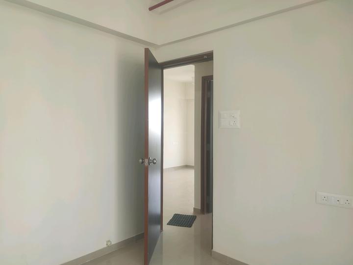 Mayfair virar garden Main Image 1