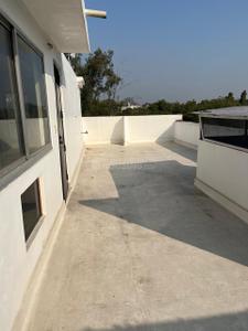 Balcony Image of 2124 Sq.ft 3 BHK Builder Floor for sale in Sarvodaya Enclave New Delhi for Rs. 54900000