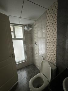 Bathroom Image of 821 Sq.ft 2 BHK Apartment / Flat for sale in Casagrand Royale, Sholinganallur Chennai for Rs. 10800000