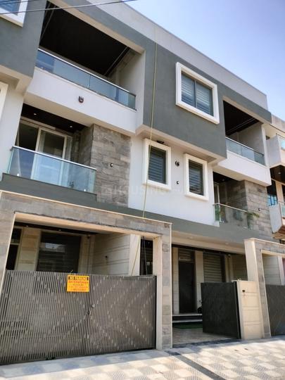 Villa in Chitrakoot Main Image 1