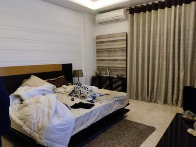 Bedroom Image of 11000 Sq.ft 6 BHK Independent House for sale in DLF City Floor Phase 2, DLF Phase 2 Gurgaon for Rs. 165000000