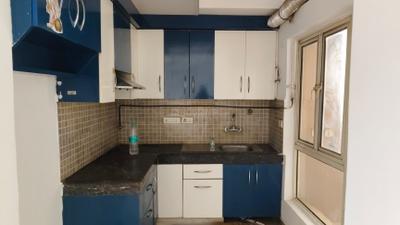 Kitchen Image of 1080 Sq.ft 2.5 BHK Apartment / Flat for rent in Nimbus The Golden Palms, Sector 168 Noida for Rs. 32000