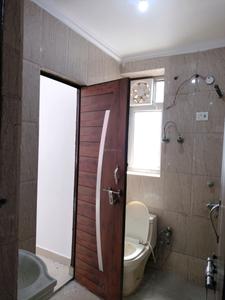 Common Bathroom Two Image of 1800 Sq.ft 3 BHK Apartment / Flat for sale in Sector 4 Dwarka New Delhi for Rs. 29100000