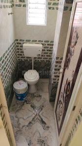 Bathroom Image of 500 Sq.ft 1 BHK Apartment / Flat for rent in Keshtopur Kolkata for Rs. 10000