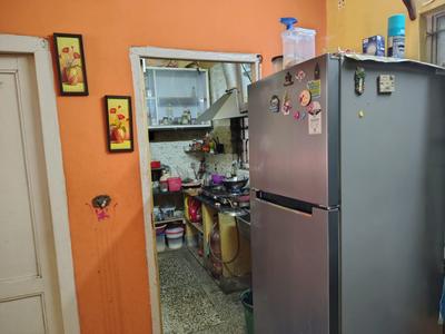 Kitchen Image of 850 Sq.ft 2 BHK Apartment / Flat for sale in Regent Estate, Bijoygarh Kolkata for Rs. 4000000