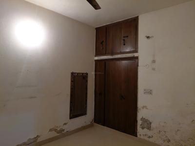 Bedroom Image of 1500 Sq.ft 3 BHK Builder Floor for sale in Saket New Delhi for Rs. 30500000