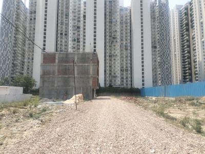 Image of 1800 Sq.ft Residential Plot / Land for sale in Sector 107, Noida for Rs. 28500000