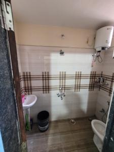 Bathroom Image of 850 Sq.ft 2 BHK Apartment / Flat for sale in Balaji Green City, Hirapur Colony Raipur for Rs. 2550000