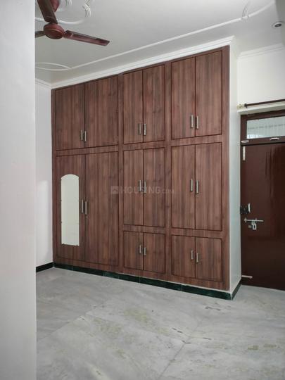 Bedroom Image of 1800 Sq.ft 3 BHK Builder Floor for rent in Indira Nagar Lucknow for Rs. 12000