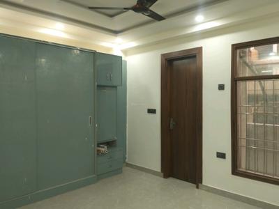 Bedroom Image of 1950 Sq.ft 4 BHK Builder Floor for sale in Shalimar Garden Ghaziabad for Rs. 17500000
