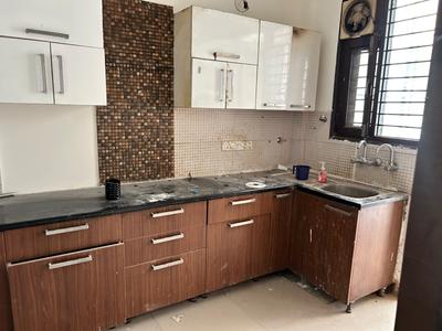 Kitchen Image of 1700 Sq.ft 3 BHK Builder Floor for rent in Sector 49 Gurgaon for Rs. 50000