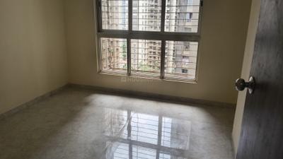 Bedroom Image of 1020 Sq.ft 2 BHK Apartment / Flat for rent in Lodha Amara, Kolshet Thane for Rs. 38000