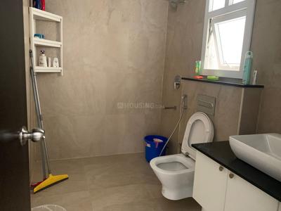 Bathroom Image of 1189 Sq.ft 2 BHK Apartment / Flat for sale in Prestige Hillside Gateway, Kakkanad Kochi for Rs. 11500000