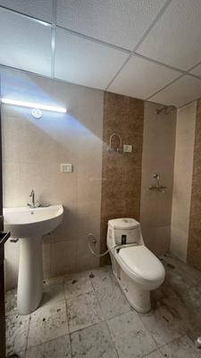 Image of 1464 Sq.ft 3 BHK Apartment / Flat for rent in Supertech Eco Village 3, Noida Extension, Greater Noida for Rs. 20000