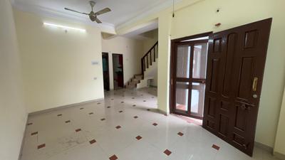 Living Room Image of 2000 Sq.ft 4 BHK Independent House for rent in Scheme No 114 Indore for Rs. 35000