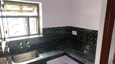 Kitchen Image of 600 Sq.ft 2 BHK Builder Floor for rent in Jai Prakash Nagar Patna for Rs. 10000