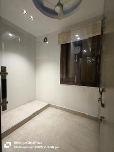 Bedroom Image of 3600 Sq.ft 4 BHK Builder Floor for sale in Safdarjung Enclave New Delhi for Rs. 150000000