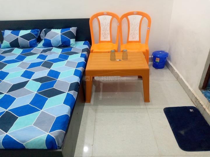 Alopi Bagh Bedroom 1