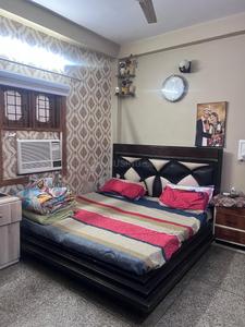 Bedroom Image of 1300 Sq.ft 3 BHK Apartment / Flat for sale in Shalimar Garden Ghaziabad for Rs. 7500000