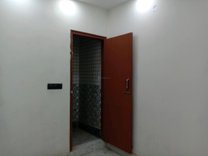 Govindpuri Main Image 1