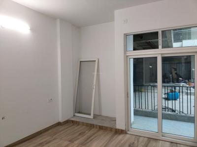Bedroom Image of 983 Sq.ft 2 BHK Builder Floor for sale in Uniwest Arcade Homes, Sector 102 Noida for Rs. 6350000