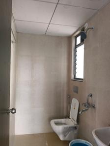 Common Bathroom Image of 798 Sq.ft 2 BHK Apartment / Flat for rent in Runwal My City Phase II Cluster 05 Part II, Usarghar Thane for Rs. 13999