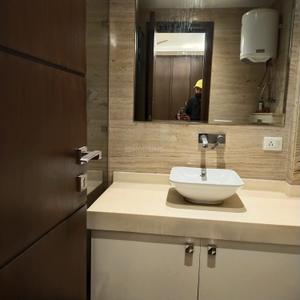 Bathroom Image of 1800 Sq.ft 3 BHK Builder Floor for rent in Nizamuddin East New Delhi for Rs. 240000