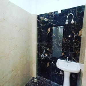 Bathroom Image of 1250 Sq.ft 3 BHK Independent House for sale in Krishna Nagar Lucknow for Rs. 8000000