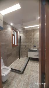 Bathroom Image of 2475 Sq.ft 4 BHK Builder Floor for sale in Vasant Kunj New Delhi for Rs. 44900000