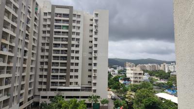 Balcony Image of 950 Sq.ft 2 BHK Apartment / Flat for rent in Mantra Essence, Undri Pune for Rs. 17500