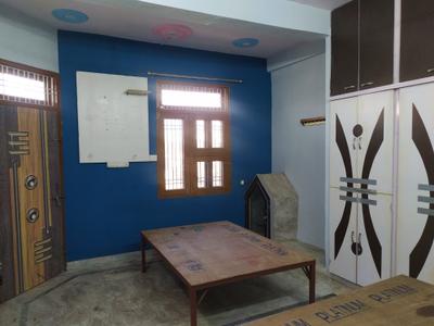 Bedroom Image of 950 Sq.ft 2 BHK Builder Floor for rent in Jagatpura Jaipur for Rs. 8000
