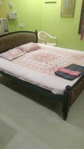 Bedroom Image of 618 Sq.ft 1 BHK Independent House for rent in Nungambakkam Chennai for Rs. 21000