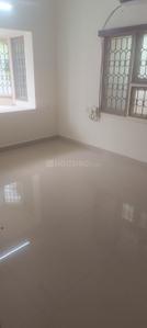 Bedroom Image of 1200 Sq.ft 2 BHK Builder Floor for rent in Palavakkam, Sholinganallur Chennai for Rs. 40000