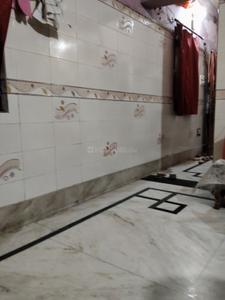 Hall Image of 350 Sq.ft 4 BHK Independent House for sale in Mukherjee Nagar New Delhi for Rs. 7500000