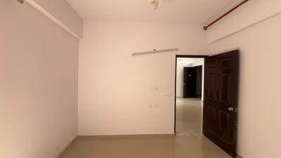 Bedroom Image of 970 Sq.ft 3 BHK Apartment / Flat for sale in Prateek Grand City, Siddharth Vihar Ghaziabad for Rs. 8600000