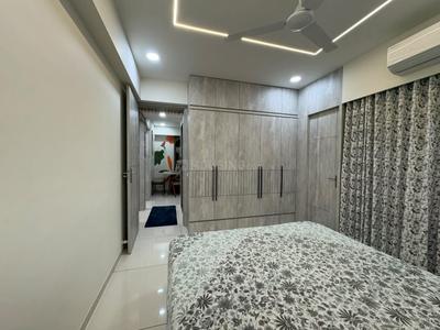 Bedroom Image of 1000 Sq.ft 3 BHK Apartment / Flat for sale in Roland Western Sparsh, Vaishno Devi Circle Ahmedabad for Rs. 11500000