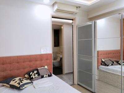Bedroom Image of 1000 Sq.ft 2 BHK Apartment / Flat for sale in Wadala Mumbai for Rs. 45000000