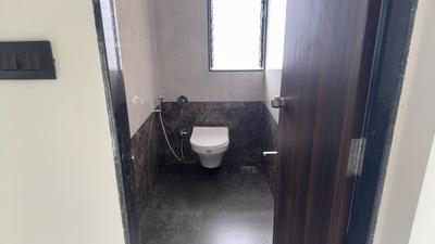 Image of 750 Sq.ft 2 BHK Apartment / Flat for sale in Malad West, Mumbai for Rs. 15000000