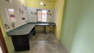 Kitchen Image of 400 Sq.ft 1 BHK Apartment / Flat for sale in Airport Gate No 2 Kolkata for Rs. 1250000