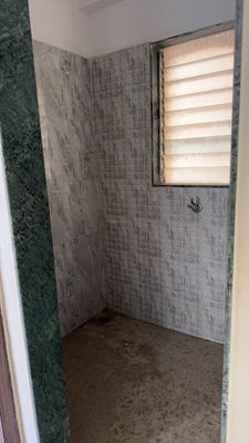 Mohan Highlands Bathroom One 3