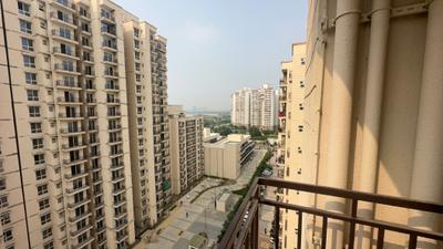 Balcony Image of 750 Sq.ft 2 BHK Apartment / Flat for sale in Signature Global The Millennia 3, Sector 37D Gurgaon for Rs. 7000000