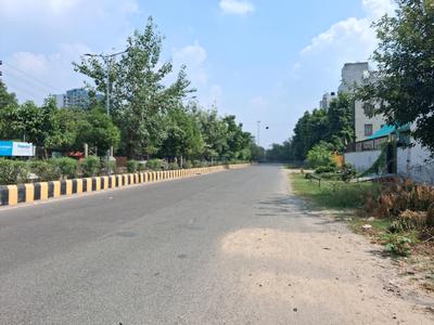 Image of 300 Sq.ft Residential Plot / Land for sale in Supreme Tower, Sector 99, Noida for Rs. 70000000