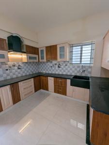 Kitchen Image of 1400 Sq.ft 3 BHK Builder Floor for rent in Bilekahalli Bengaluru for Rs. 45000