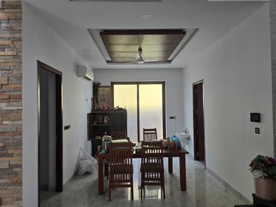 5 BHK Independent House