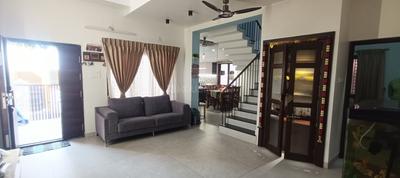 Hall Image of 2100 Sq.ft 3 BHK Independent House for sale in Saibaba Colony Coimbatore for Rs. 18000000