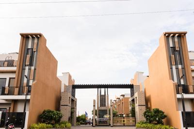 Image of 1033 Sq.ft 2 BHK Duplex for sale in Serenity By Pumarth II, Manglia, Indore for Rs. 4500000