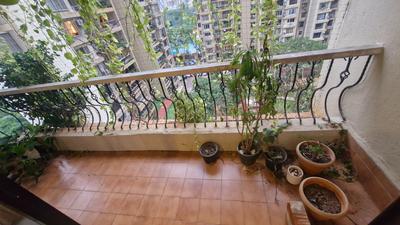 Lokhandwala Green Acres Resale Properties: 1+ Flats for Resale in